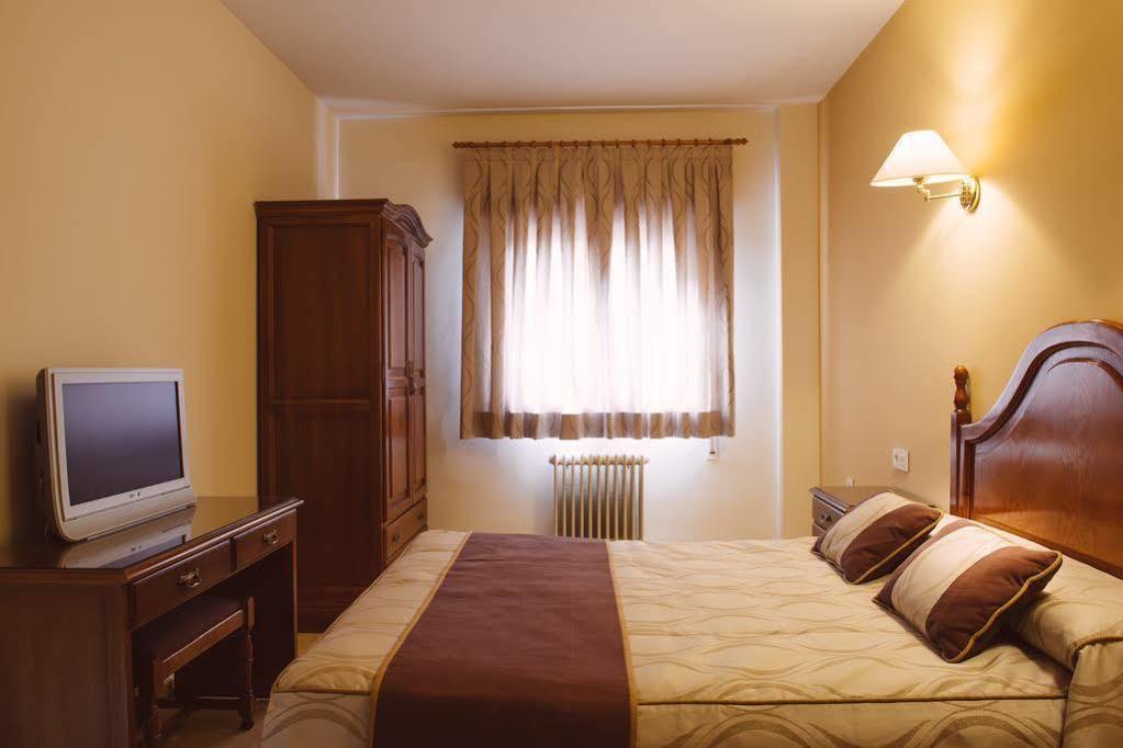 Hotel Arevalo Cuenca (Castilla-La Mancha) Kültér fotó